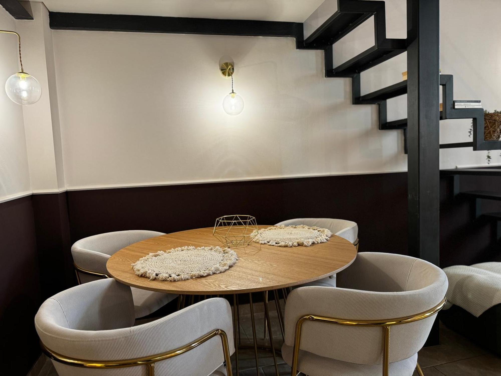 Regina Milano In Verona - Sky Tv, Wifi E Breakfast Box Apartman Kültér fotó